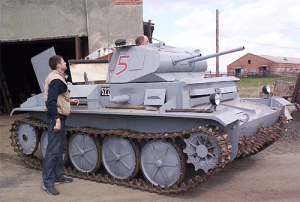 home-made-tanks13